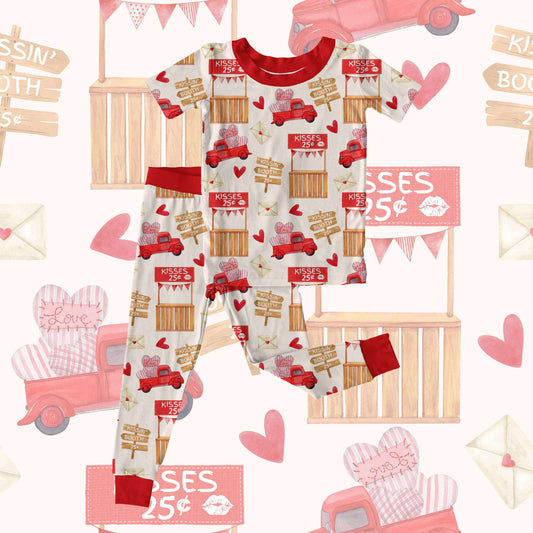 Preorder|Kissing Booth PJ Set